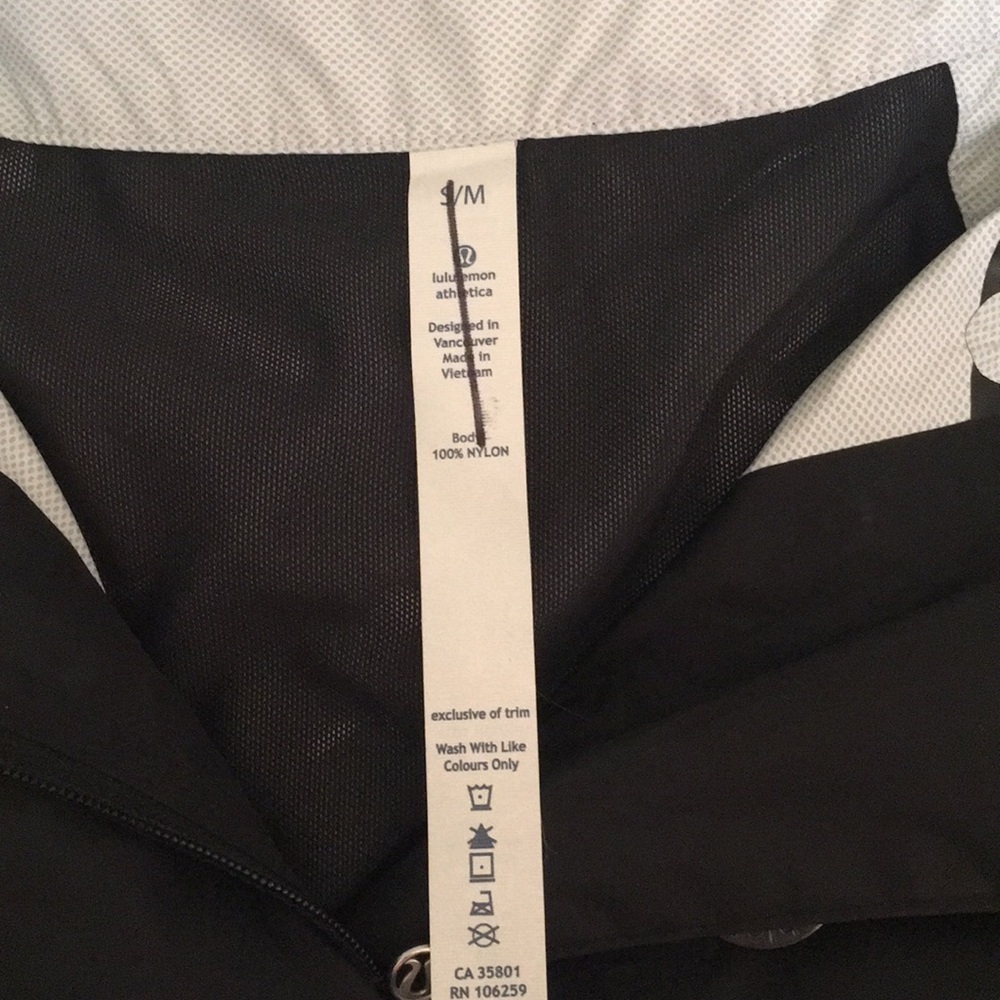 Price drop🌲🌲Lululemon Cycling Windbreaker - Picture 7 of 7
